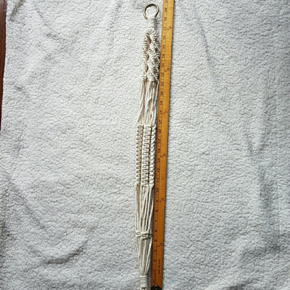 Macrame Plant Hanger - Picture 4 of 4